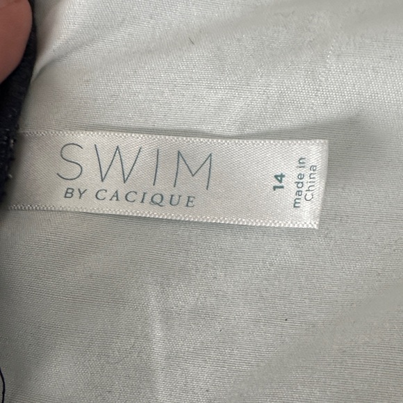 Navy Blue Ruffled Tankini - Picture 4 of 4